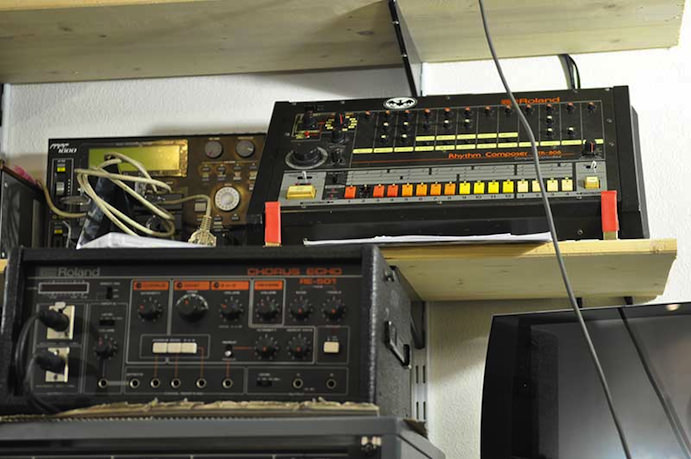 Akai MPC1000, Roland TR-808 and RE-501