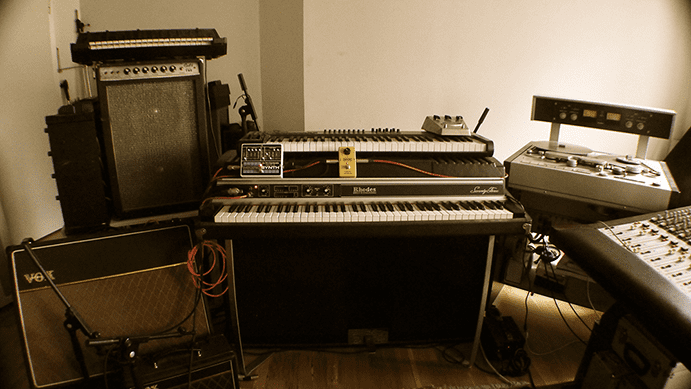 Fender Rhodes MKII + VOX AC30