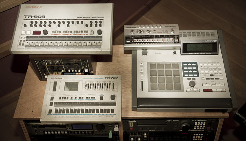 Roland TR-909, 606, 727 & CR-78; Akai MPC 60