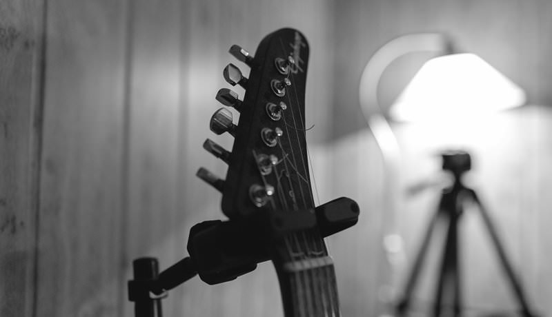 Gibson-Epiphone Guitar, Anton Kubikov, Studio, Music Production