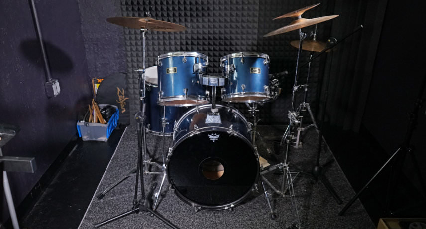 81 - Drums