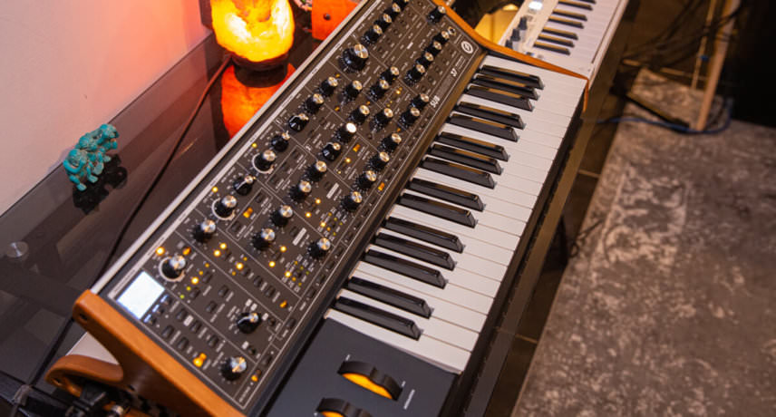 Moog Subsequent 37