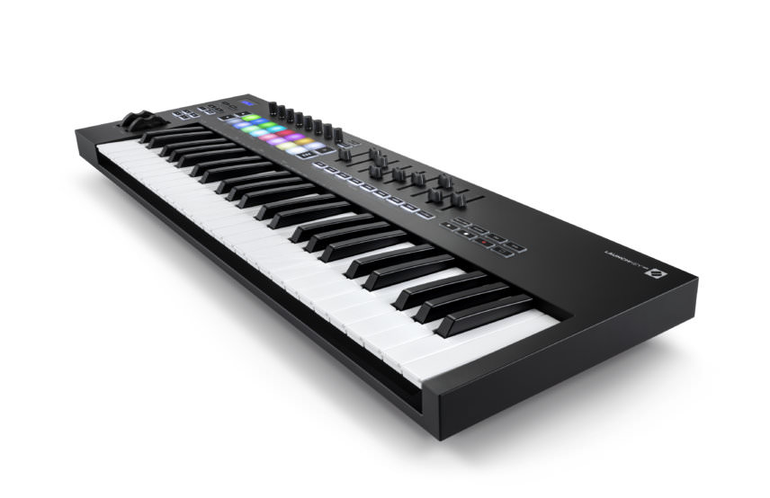 Novation Launchkey 49 Mk3 - Attack Magazine Novation Launchkey 49 Mk3 - Attack Magazine