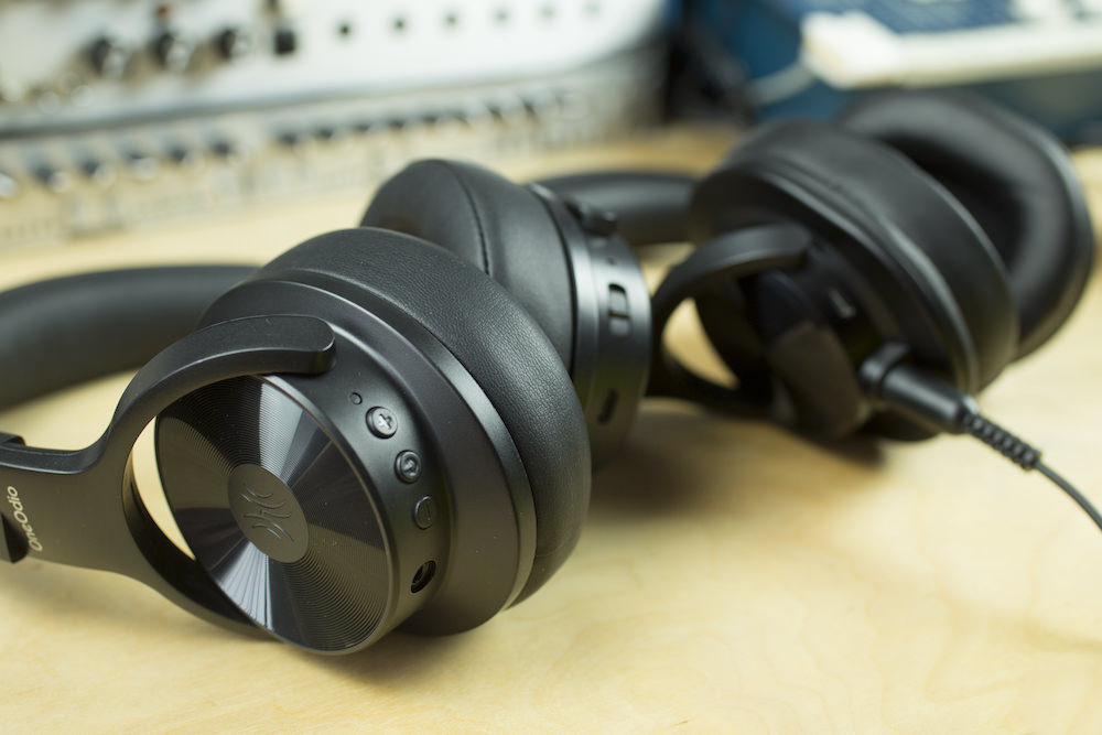 OneOdio A70 Fusion Wireless and DJ Headphones Review