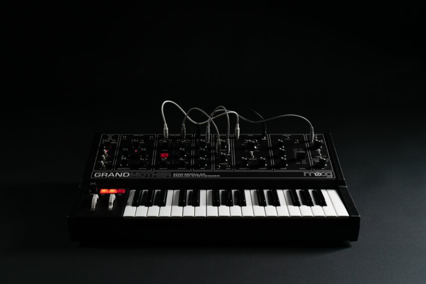 Moog Grandmother Dark Series