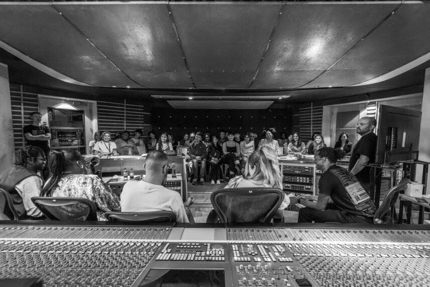 Roland Partners With HFEH Mind and Metropolis Studios On Community Artist Project ‘Music On My Mind’