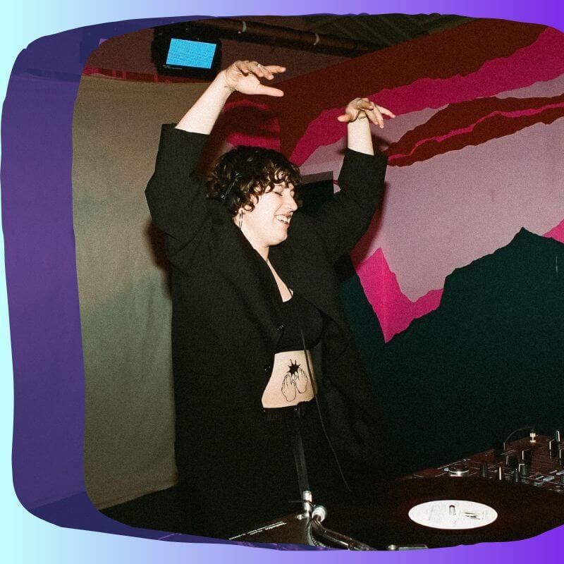 Bristol-based DJ Sadsugar playing records at a party - photo by Tia Payne (@shotbytia)